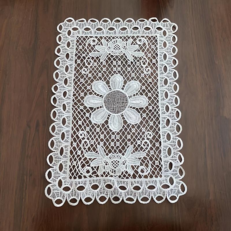 Classica Lace Embroidery Tablecloth Tea Table Mat TV Cabinet Cover Cloth Bedroom Study Living Room Decoration Home Decoration