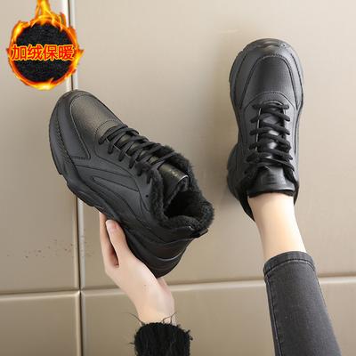 Chaussures d'hiver noires pour femmes, chaussures en velours chaud en coton, chaussures décontractées imperméables en cuir pour femmes, chaussures de papa légères antidérapantes à semelles épaisses, tendance