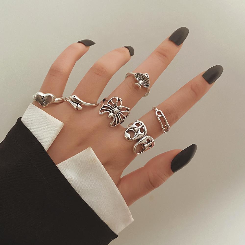6pcs / Set Vintage Silver Women's Knuckle Ring Heart Ring Set Party Bohemian Jewelry