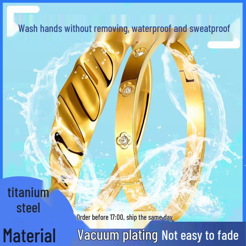 New Heart-Shaped Stainless Steel Bracelet for Girls - Fashionable, Simple, Versatile, Non-Fading Wristband