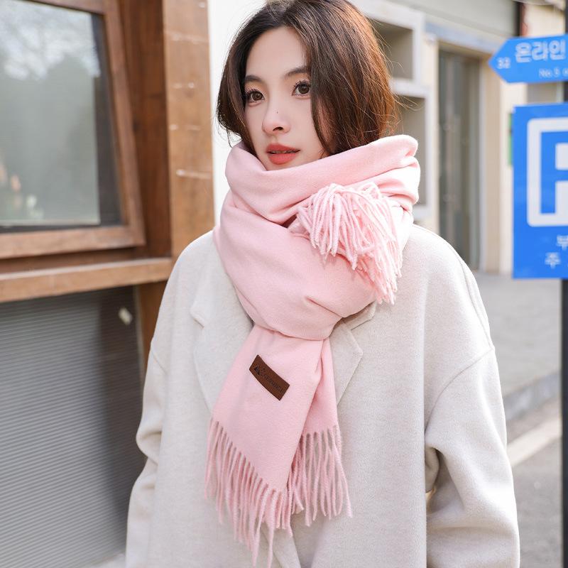 Women's High-End Winter Scarf: Fresh Solid Color Neck Warmer and Thickened Shawl