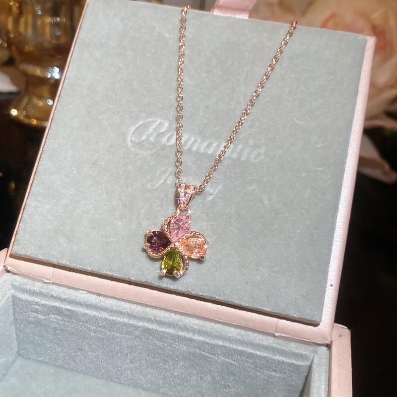 Zircon flower water drop pendant necklace light luxury high sense collarbone chain niche design sense fashion exquisite neck chain women