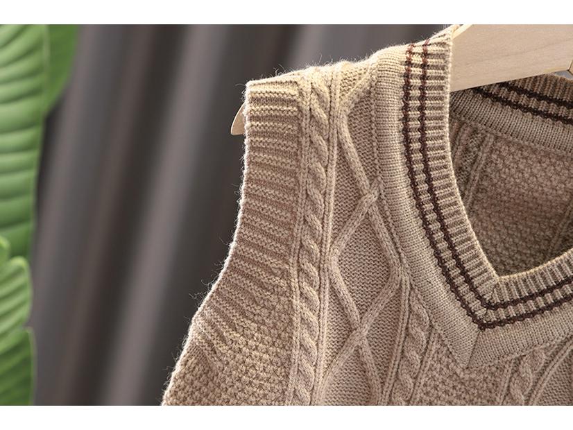 Chlapecká třídílná pletená vesta v korejském stylu: Pohledný jarní/podzimní outfit