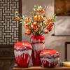 Rote Keramikvase für das Wohnzimmer – Elegantes Design für frische oder getrocknete Blumen, geeignet für kreative Hydroponik und moderne Arrangements.