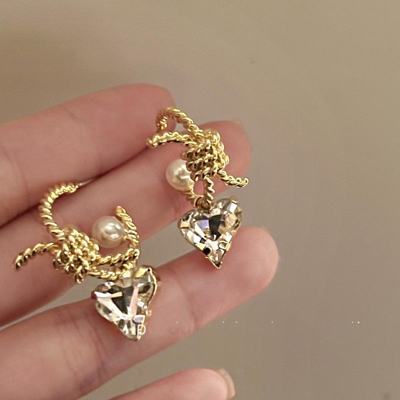 Vintage Silver Needle C-Shaped Diamond Pearl Stud Earrings - Elegant and Versatile Niche High-End Jewelry