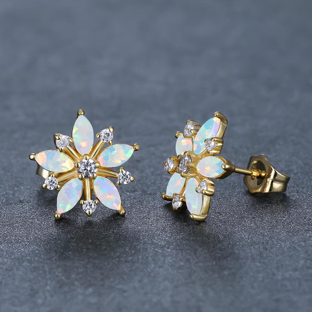 Ruili Feng Gold Ice Flower Snow Diamond Inlaid Womens Temperament Versatile Earrings