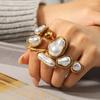 Retro Barock Perlen Statement Ring für Damen Goldfarbe Unregelmäßig Flüssigmetall Offen Verstellbarer Ring Party Luxus Finger Schmuck