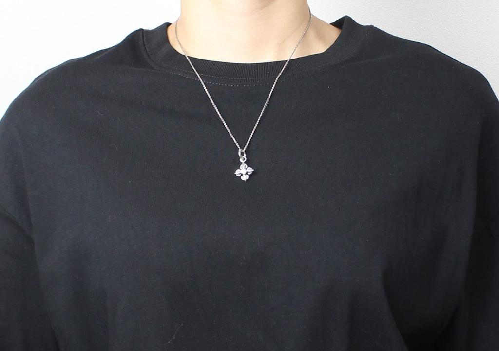 Tibetan Karma Zirconia Amulet Silver Pendant Pendant for Women and Men