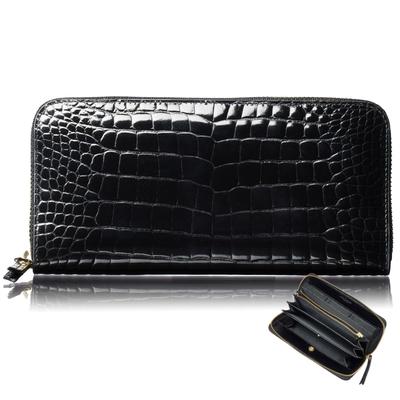 [VOICE] Align Greta Fix Women's Long Wallet by Tuscania, Italy. This Stylish and Elegant Wallet Features Crocodile-embossed Cowhide Leather, a Design