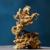 Holzschnitzerei Ein Pferd reiten Guan Gong Gott des Reichtums Statue Chinesische mythologische Figur Heimzimmer, Büro Dekorationszubehör