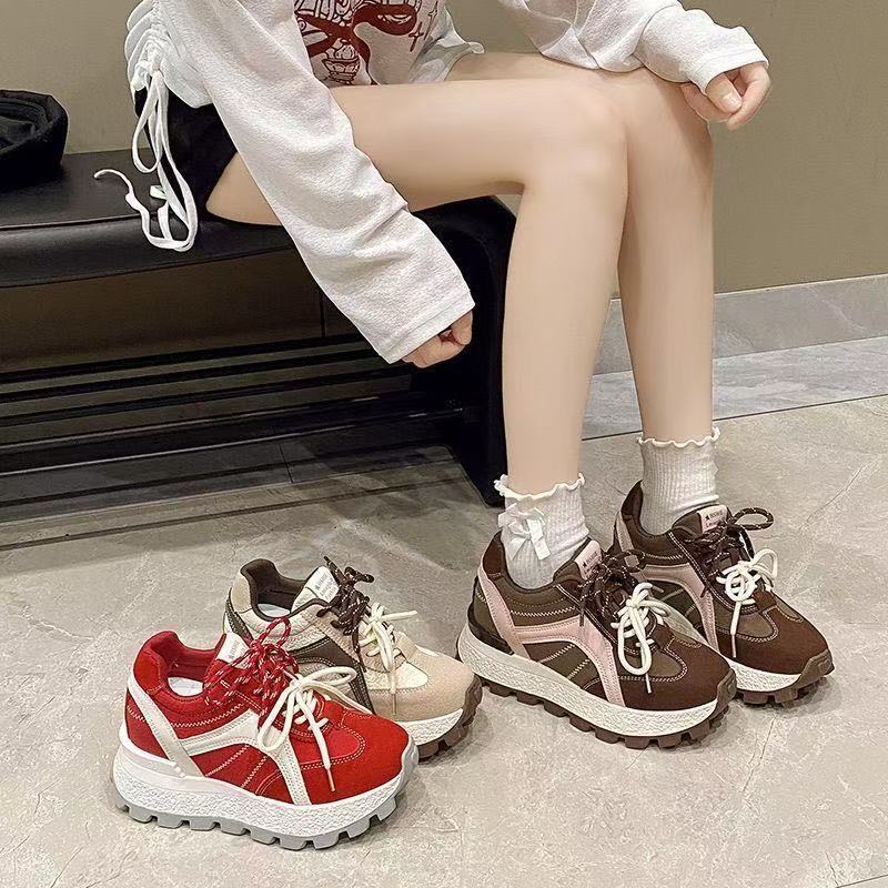 In autumn, the new platform-soled waffle Forrest Gump shoes niche casual and light sports shoes increase the height of CM