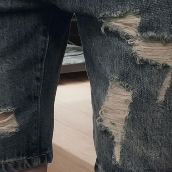 Sommer Ripped Holes Denim Shorts Mittelhohe Taschen Reißverschluss Knopfleiste Gerades Bein Knielange Herren Kurze Jeans Streetwear