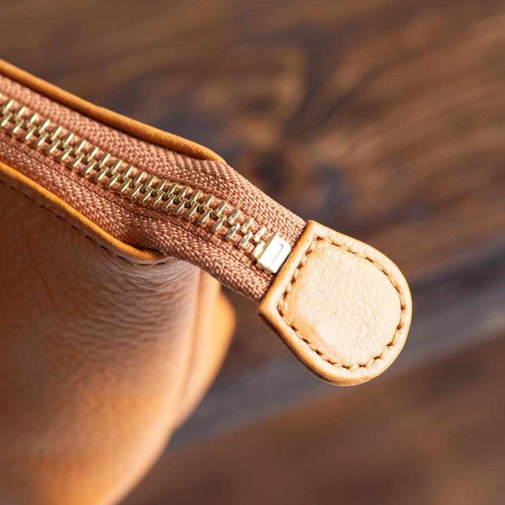 artigianoworks Leather Pouch Accessory Case for Women and Makeup Greige (Himeji, Japan) Men, Cowhide, Travel, Pouch, Bag-in-Bag, apo-01cs,