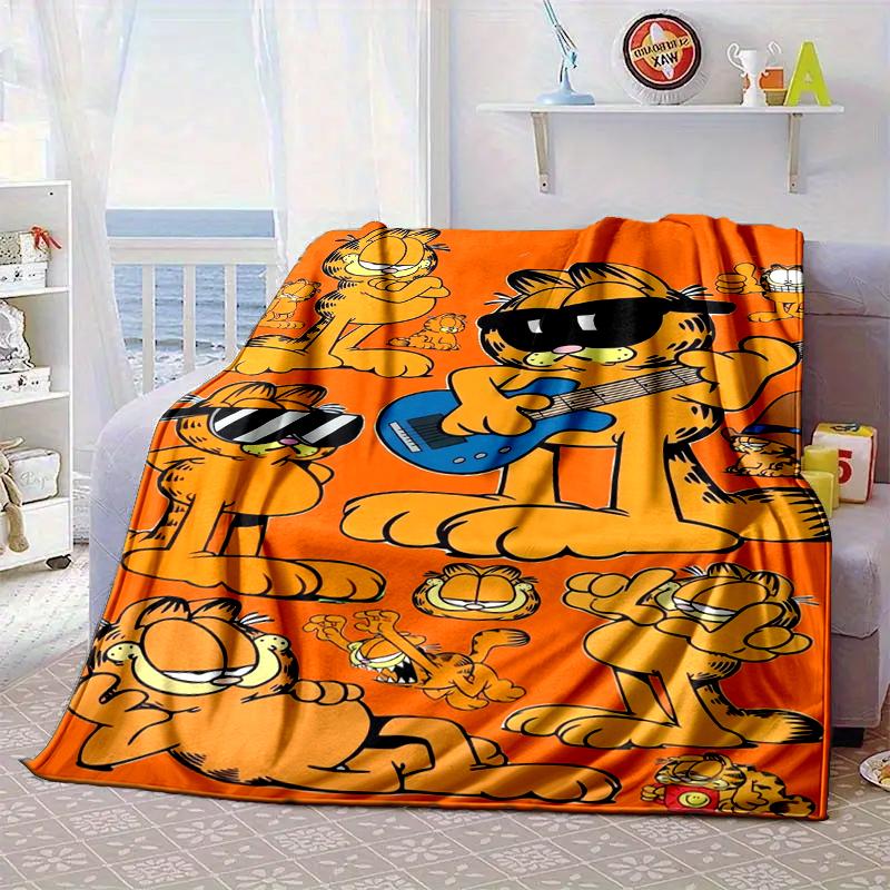 Garfi cat Valentine Heart Blanket Flannel Blanket for bed, sofa, Camping, Hiking, Picnic Essentials, gift for family Fan gifts