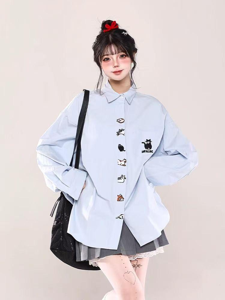 

Осень 2025 Унисекс Японский Ретро Преппи Вышивка Кота Рубашка-Куртка с Длинным Рукавом Small светло-синий