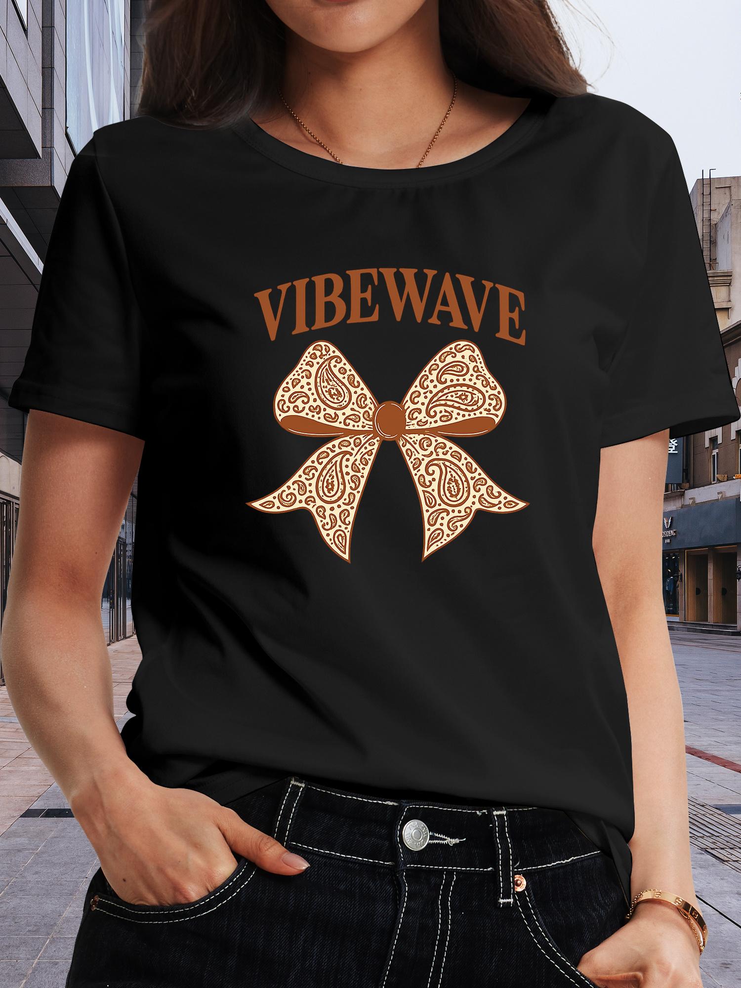 

Women S Bow VIBE WAVE Letter Print Short-sleeved Shirt Moderate Elasticity, Machine Washable, Crew Neck, Regular Fit, Summer 2026 New Style 4XL чорний