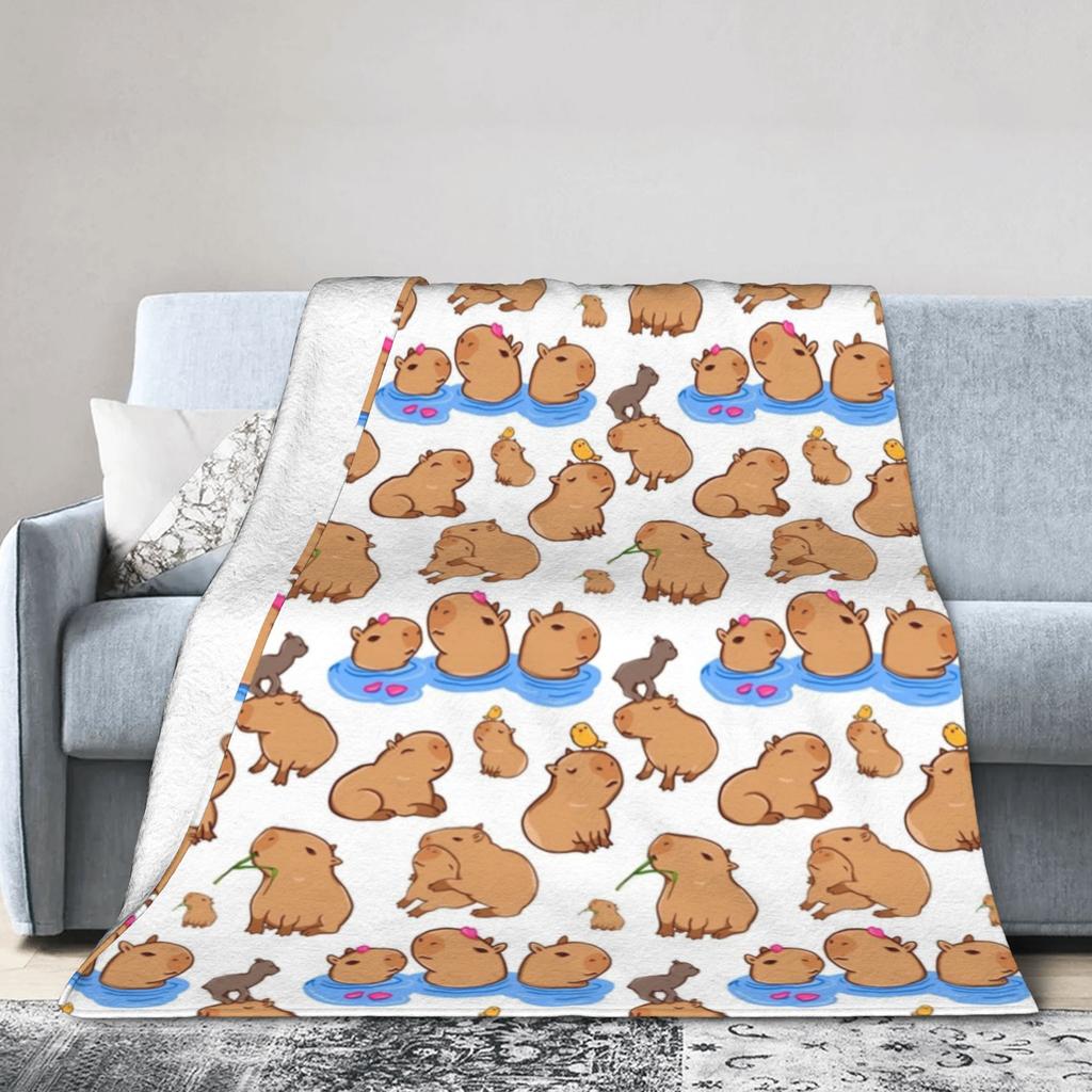 Capybara Pattern Blanket Flannel Autumn/Winter Cartoon Cute Multifunction Lightweight Throw Blanket for Bed Office Quilt