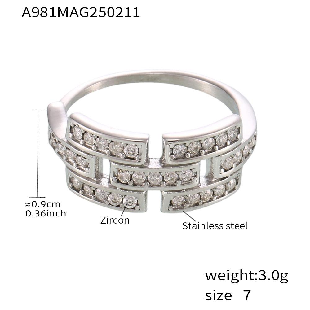 French Retro Hollow Geometric Ring with Zirconia - High-End Light Luxury Design Jewelry