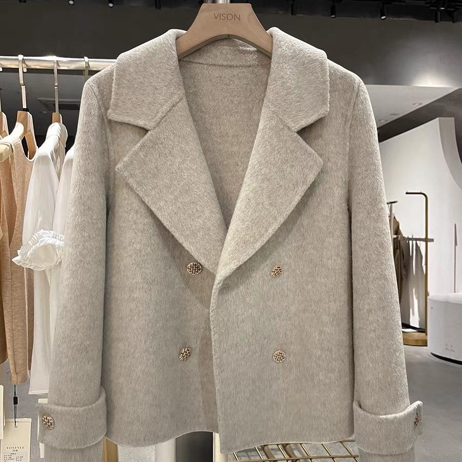 2026 Korean-Style Double-Faced Cashmere Coat: Short, Slim, Loose Woolen Design for Women
