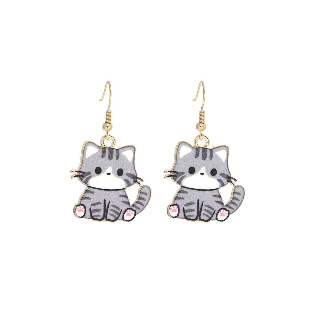 Cute Cartoon Kitten Earrings - Fun, Creative, and Fashionable Animal Drops in Japanese and Korean Styles for European and American Tastes.