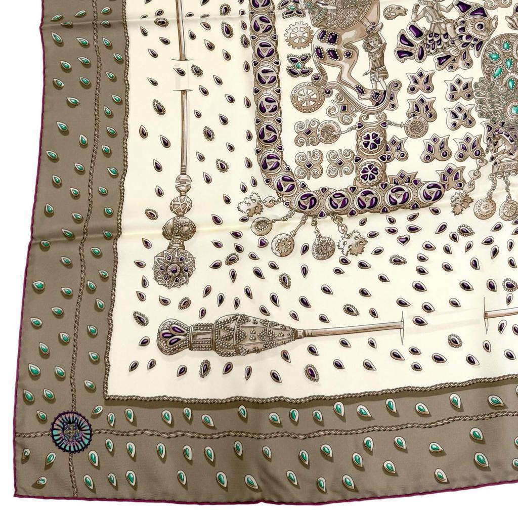 Excellent HERMES scarf TRESORS RETROUVES Hidden Treasures Multi silk Women Used