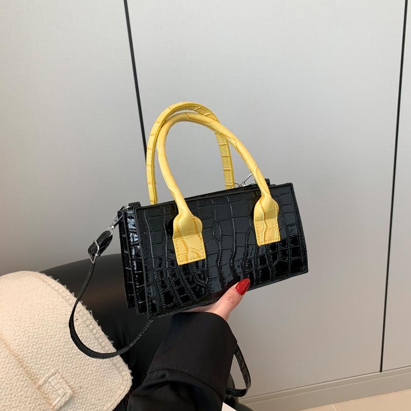 

Chic And Simple Patchwork Handbag 2024 Spring New Casual Shoulder Bag чёрный