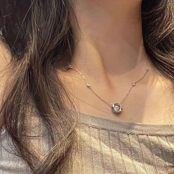 Mobius Heartbeat Necklace: Women's Trendy High-End Beating Heart Clavicle Chain Choker