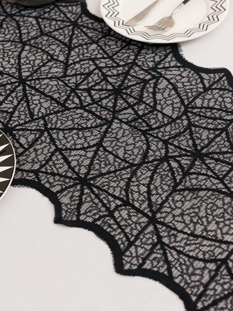 Halloween Black Spider Web Table Runner Hollow out Design Party Atmosphere Decoration Tablecloth for Ghost House Photography