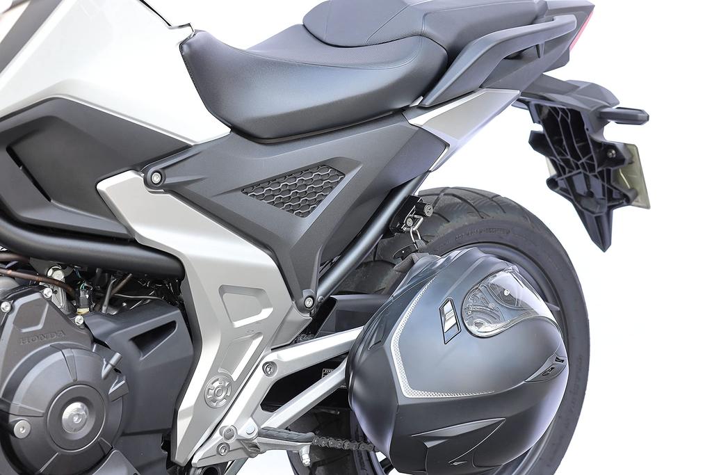 Kijima Bike Parts Helmet Lock Compatible with Side Pannier Installation Steel Black Finish HONDA NC750X/DCT('21-) 303-1610