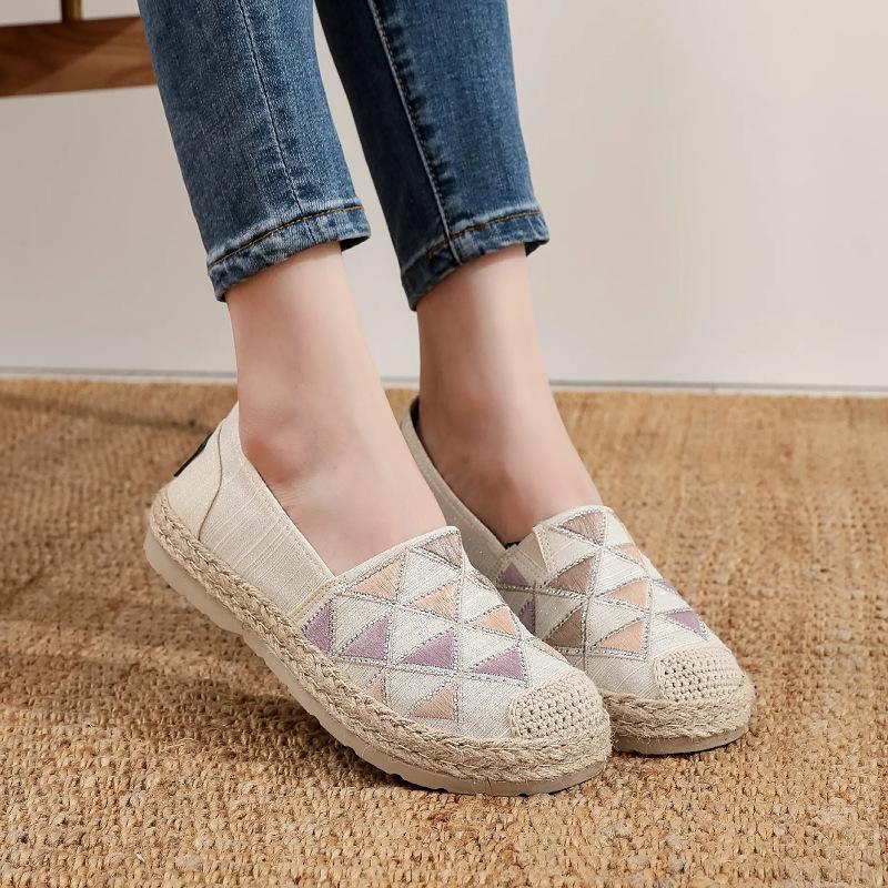 2025 summer new women's shoes one-pedal mother shoes soft sole non-slip comfortable versatile fashion fisherman casual shoes women
