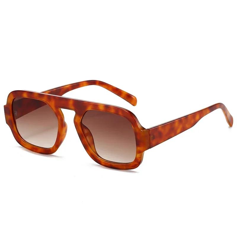

Retro Square Sunglasses Women Fashion Gradient Shades Eyewear UV400 Goggles Men Punk Blue Green Sun Glasses 1PC