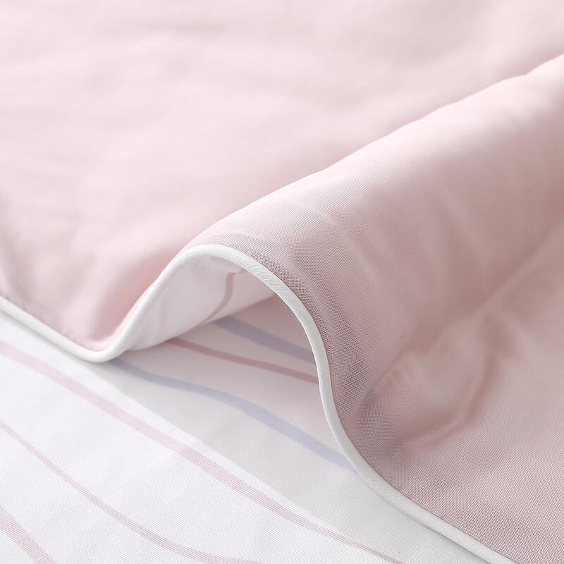 Mercury Home Textiles Ice Core Summer Cooling Quilt