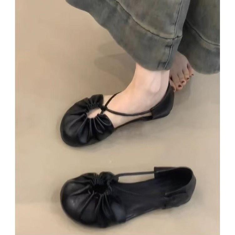 

Модные французские винтажные туфли Мэри Джейн на плоской подошве, женские туфли-одинарки с мягкой подошвой и перфорацией, универсальные, подходят к юбкам, низкий каблук 37 чёрный