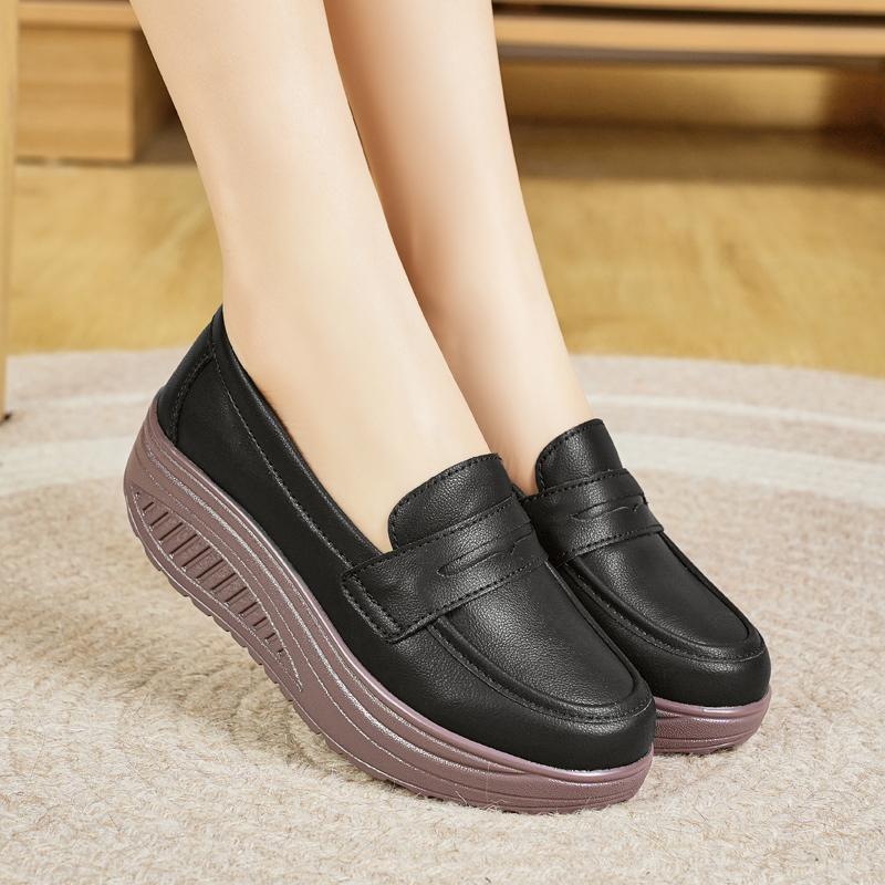 

Женские туфли-лоферы на платформе, повседневные, элегантные, черные, кожаные, женские, увеличивающие рост, на толстой подошве, для мамы 37 чёрный