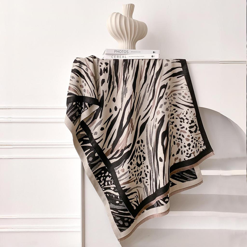 Elegant Ladies' Jacquard Pashmina Winter Thick Warmth Double Sided Tassel The Shawl Coldproof Windproof Blanket Scarf