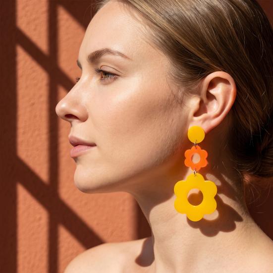 Lightweight Earrings for Sensitive Ears 1 Pair Flower Women, Acrylic Floral Drop Dangle Earrings, Boho Hollow Spring Summer Big Statement Jewelry