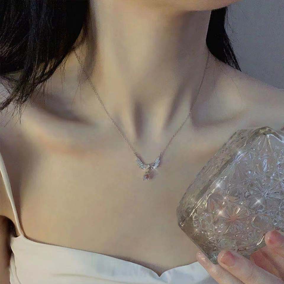 Fashion Elegant Moonstone Teardrop Angel Wing Titanium Steel Necklace for Women Minimalist Choker