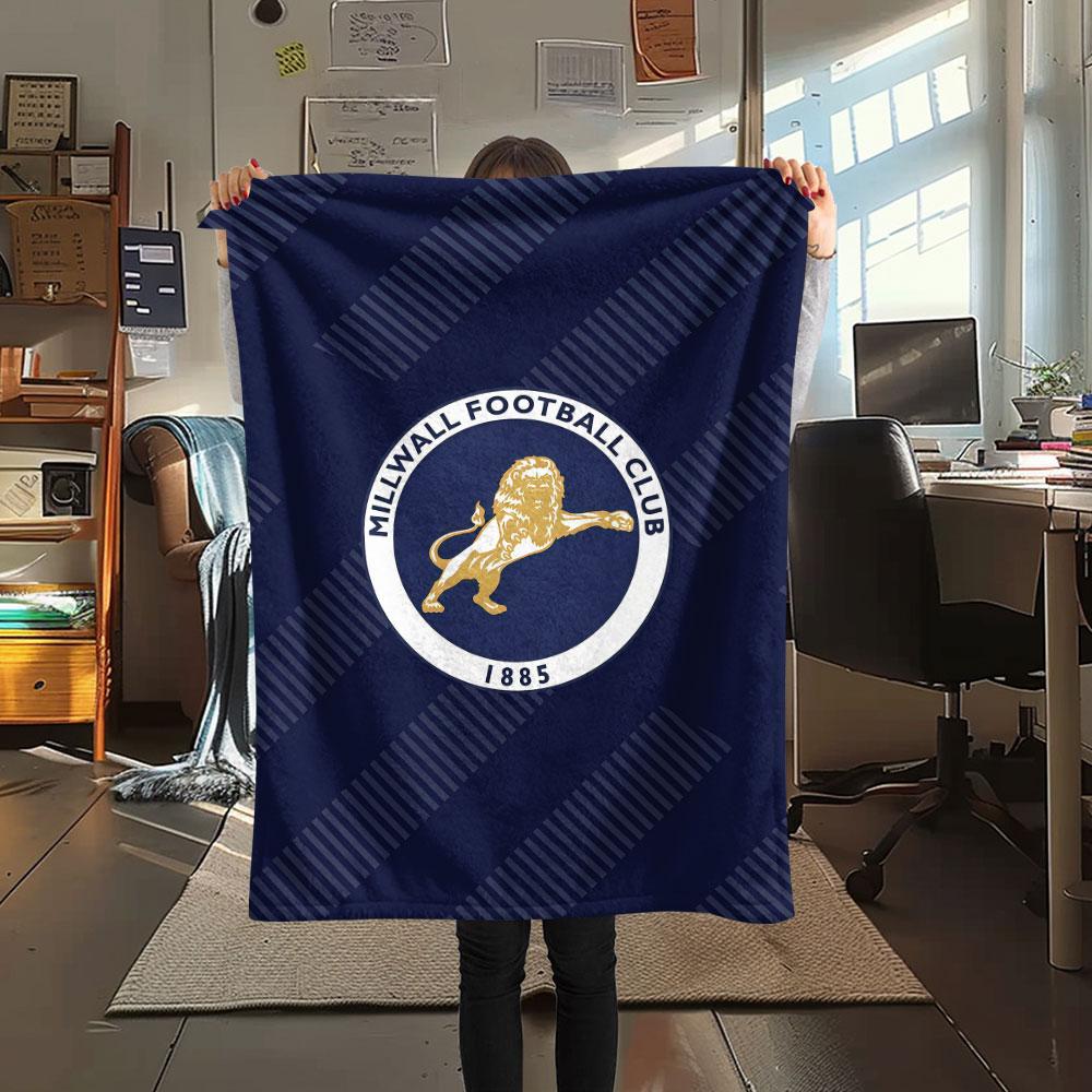 Millwall Printed Flannel Blanket, soft throw for bedroom sofa, washable, Christmas present, great gift.