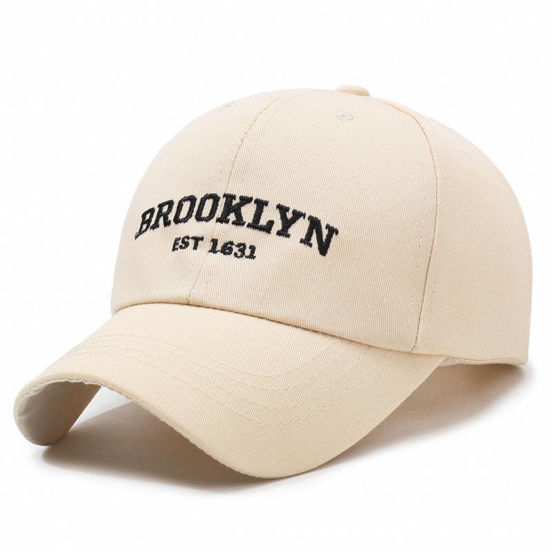 Haftowana czapka baseballowa z twardym daszkiem typu duckbill – kapelusz przeciwsłoneczny na każdą porę roku, uniseks