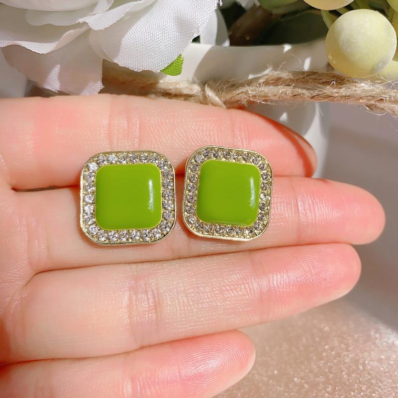 Trending Hollow Leaf Stud Earring Fashion Party Exaggerate Minimalist Earrings Jewelry For Woman Gifts New