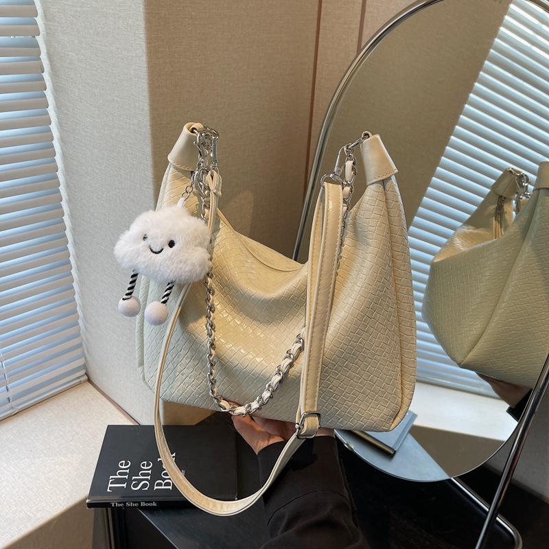 Large-capacity Bag Women's New Summer Versatile Messenger Bag Simple Casual Commuting Shoulder Tote Bag