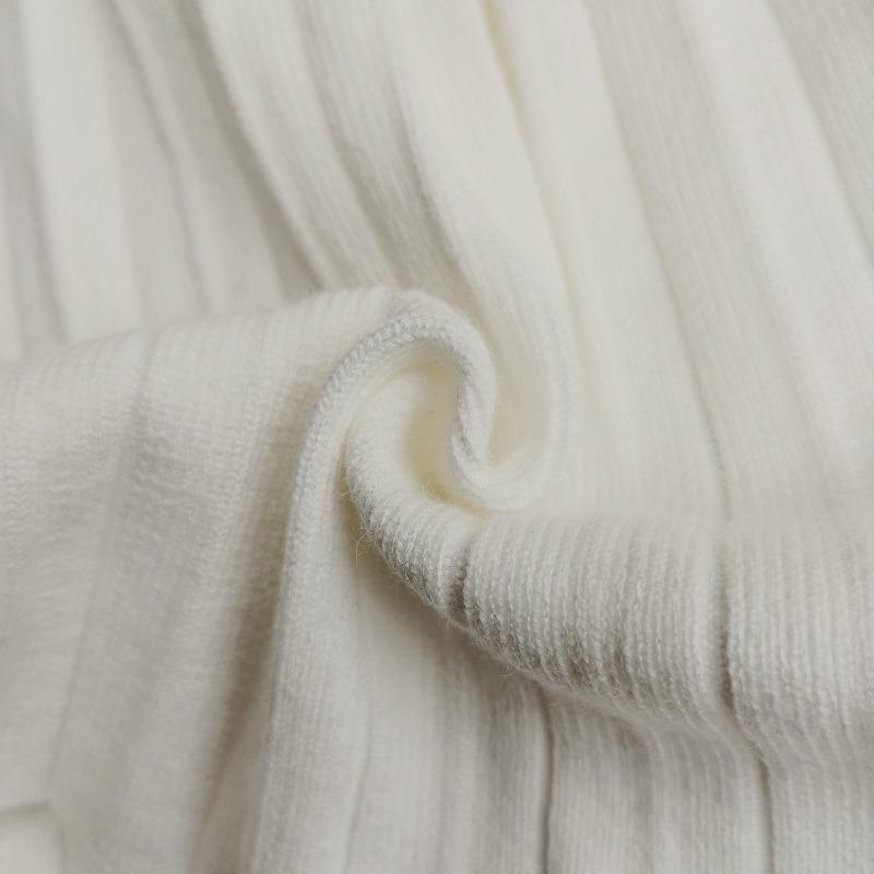 Spring and Summer Women's Woolen Knit Small Bra Pleated Short Skirt Suit