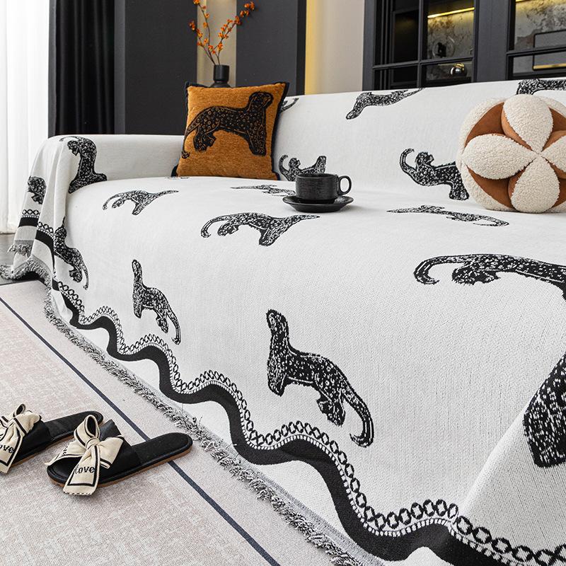 Sofa Cover Chenille Material All-Season Sofa Throw Bedside Blanket Cover Thickened & Non-Slip Leopard Home Decor