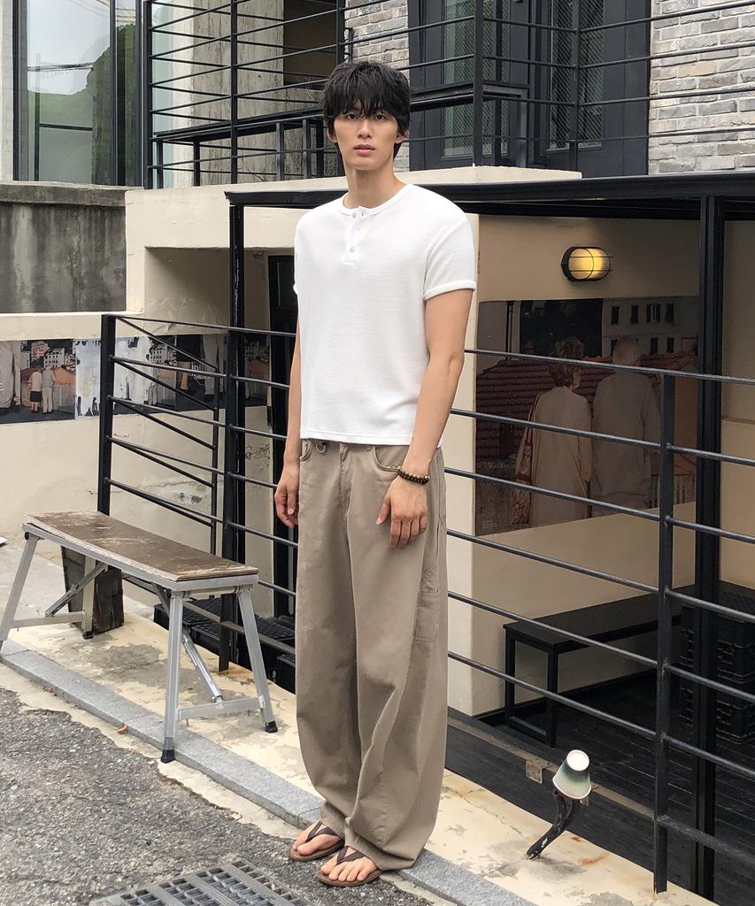 Dei Semi-Crop Henley Neck Waffle Short Sleeve T-Shirt_4 Color