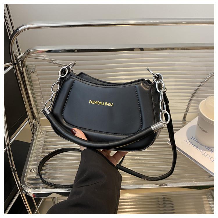 Simple And Elegant Solid Color Armpit Female Bag 2024 New Casual Commuter Fashion Handbag