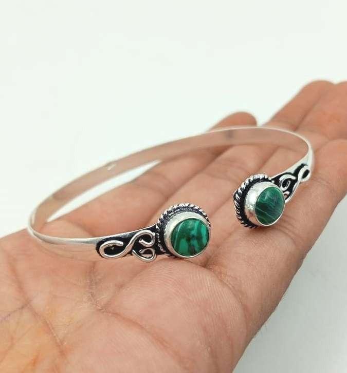 

Браслет-манжета с малахитовым драгоценным камнем из стерлингового серебра 925 пробы