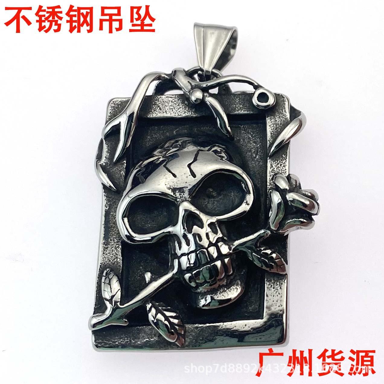 

Хэллоуин Личность Хип-Хоп Трехмерный Череп Роза Нержавеющая сталь Подвеска Титановая сталь Доминирующее преувеличенное ожерелье