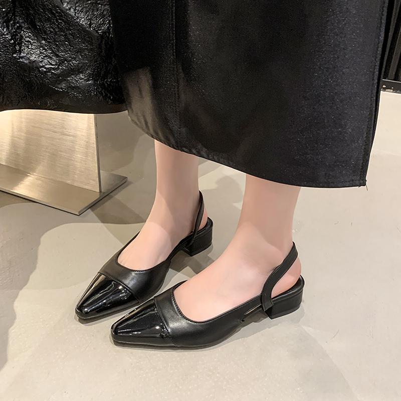 

Модные сандалии-баотоу на низком каблуке, женские, французский стиль нюдового цвета, с острым носком, в стиле маленького аромата, женские туфли на толстом каблуке, с открытой пяткой, одинарные туфли 35 чёрный