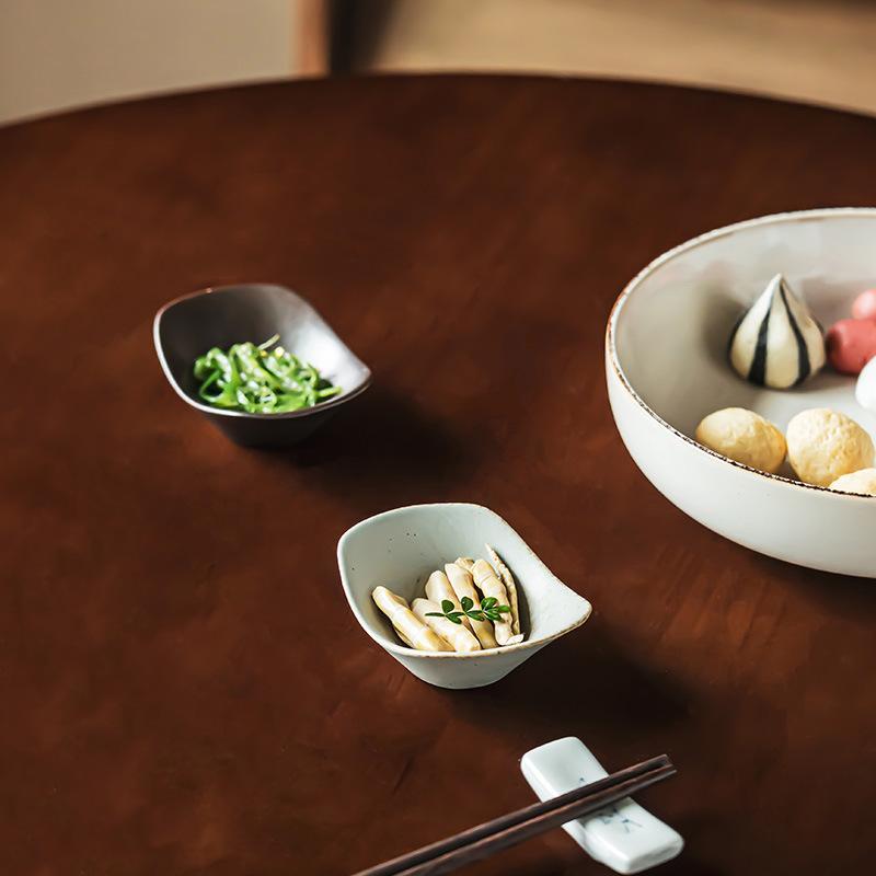 Kreative kleine Teller Hot Pot Geschmacksteller Haushalt Keramik Geschmacksteller Geschirr Geschmacksteller Dippteller Kleine Gemüseteller Snackteller