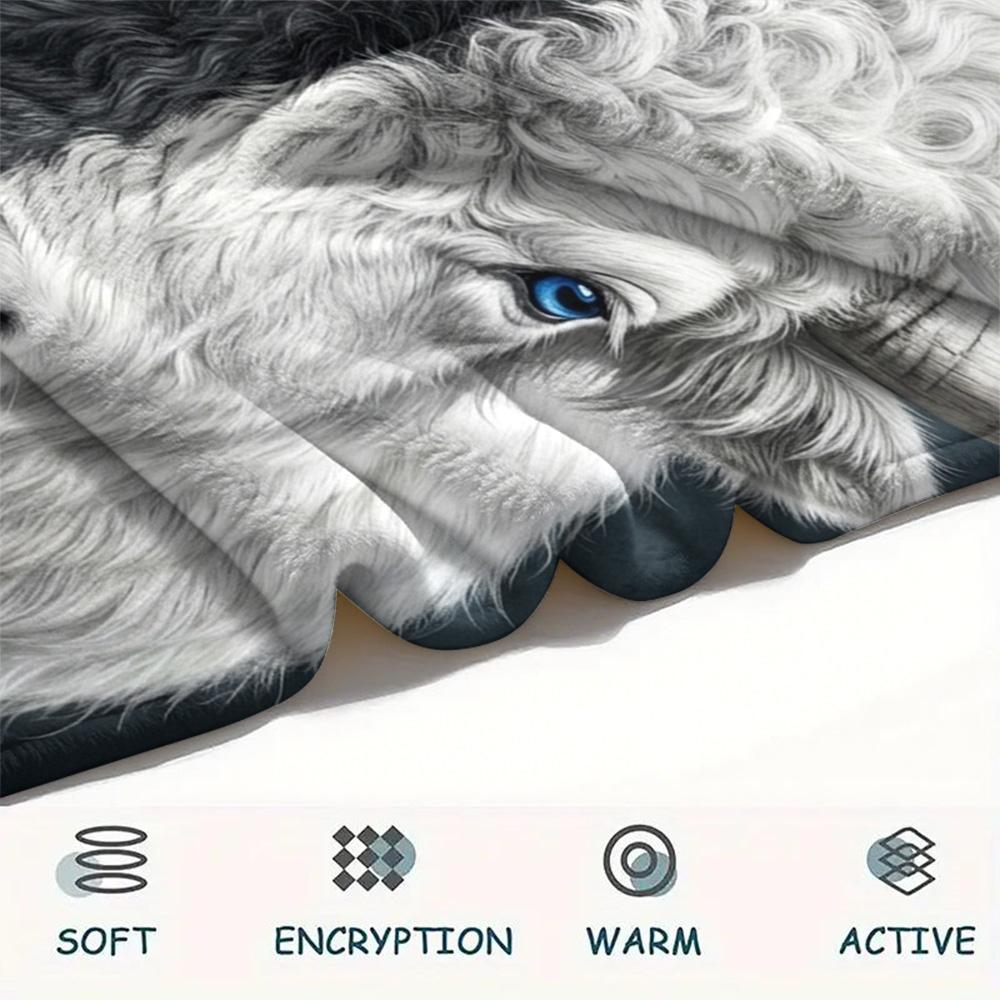 1PC Bicolor Animal Portraits Print FlAannel Blanket, High Quality Comfortable for All Seasons, Home Decor, Warmth and Comfort
